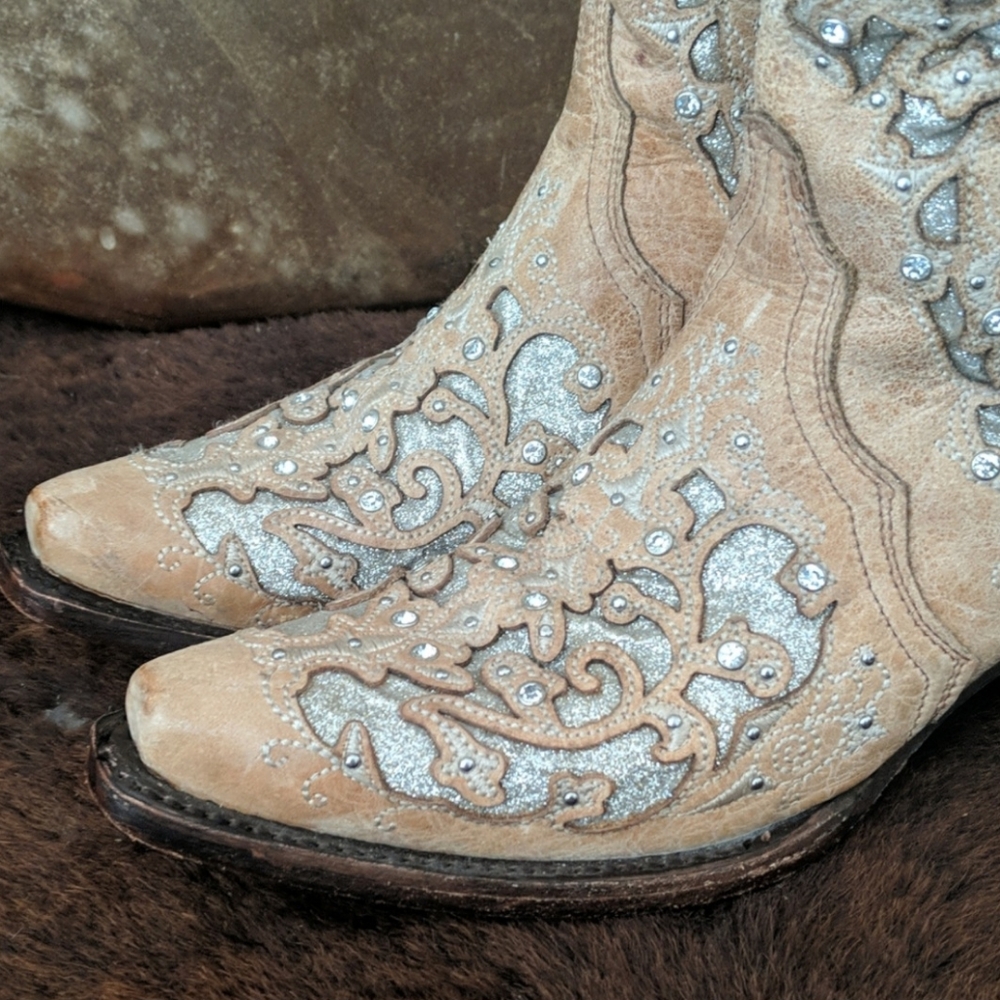 CORRAL A3670 Beige/tan leather with glitter inlay snip toe cowgirl boots sz 7.5